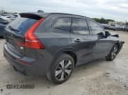 ✅ 2024 Volvo XC60 Plus Dark Theme • VIN: YV4H60DLXR1877878 • Lot: 65983915. Listed on Copart with 19,551 mi. Free auction sales archive from the USA and detailed vehicle history report at DreamBid. Image 3.