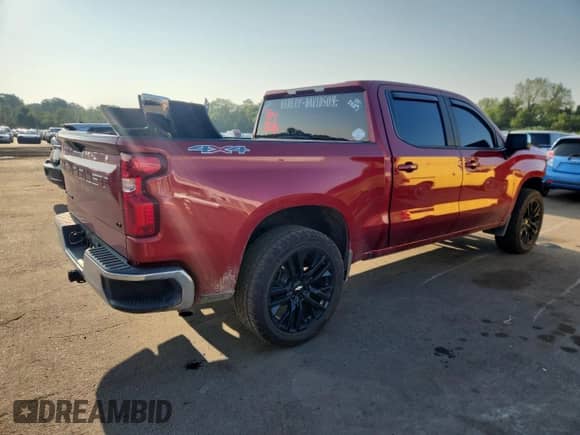 2021 Chevrolet Silverado 1500 LT z VIN 1GCPYDEK2MZ153814, wystawiony jako Copart lot #68332095 z przebiegiem 61 634 mil mil oraz Szkoda całkowita • Salvage title. Historia ofert i sprzedaży dostępna na DreamBid. Obrazek 3.