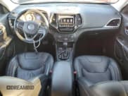 ✅ 2019 Jeep Cherokee Limited • VIN: 1C4PJMDX2KD452277 • Lot: 92882285. Listed on Copart with 70,745 mi. Free auction sales archive from the USA and detailed vehicle history report at DreamBid. Image 8.