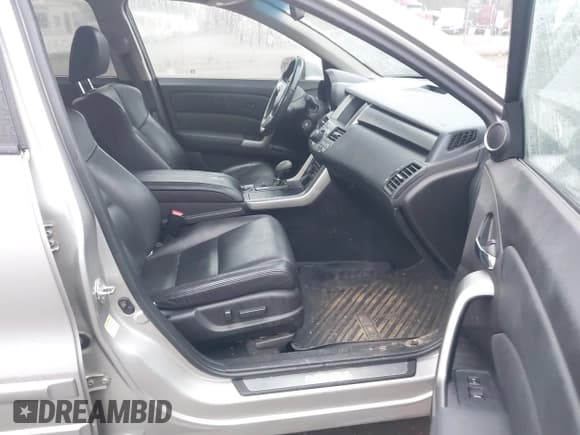 ✅ 2010 Acura RDX Technology • VIN: 5J8TB1H54AA003185 • Lot: 43799728. Listed on IAAI with 176,951 mi. Free auction sales archive from the USA and detailed vehicle history report at DreamBid. Image 5.