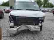 2016 Chevrolet Express Passenger LT с VIN 1GAZGPFF1G1176799, выставлен на аукционе Copart как лот 57258115 с пробегом 199 406 миль миль и Списание • Salvage title. История ставок и продаж доступна на DreamBid. Изображение 5.