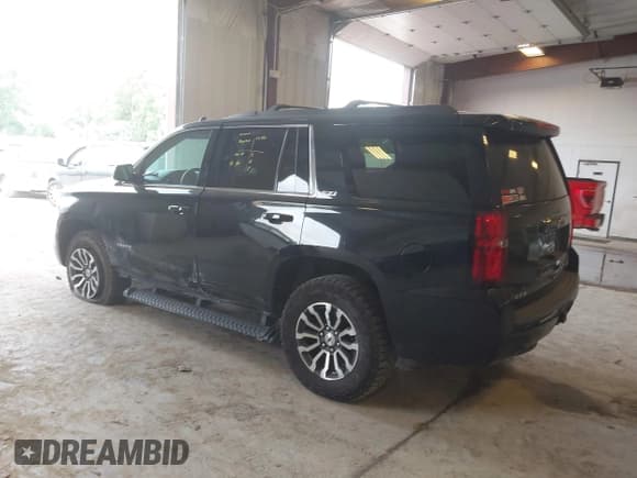 ✅ 2017 Chevrolet Tahoe LT • VIN: 1GNSKBKC5HR220870 • Lot: 42826896. Listed on IAAI with 142,036 mi. Free auction sales archive from the USA and detailed vehicle history report at DreamBid. Image 3.