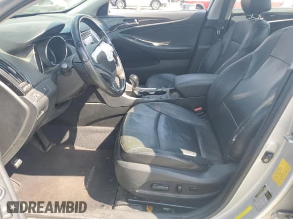 ✅ 2011 Hyundai Sonata SE • VIN: 5NPEC4ACXBH141659 • Lot: 59692324. Listed on Copart with Not provided. Free auction sales archive from the USA and detailed vehicle history report at DreamBid. Image 7.