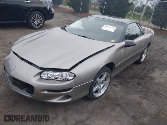 1999 Chevrolet Camaro z VIN 2G1FP22K2X2116432, wystawiony jako IAAI lot #41931771 z przebiegiem 124 879 mil mil oraz . Historia ofert i sprzedaży dostępna na DreamBid. Obrazek 2.