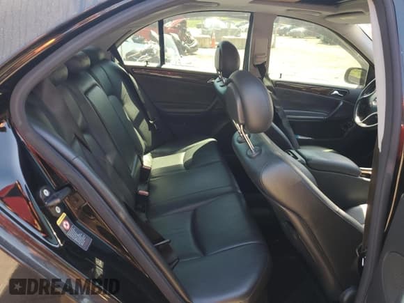 ✅ 2002 Mercedes-Benz C 230/260/280/320 • VIN: WDBRF61J02F203047 • Lot: 69978905. Wystawiony na Copart z przebiegiem Nie podano. Bezpłatny archiwum sprzedaży aukcyjnych z USA i szczegółowy raport historii pojazdu na DreamBid. Zdjęcie 10.