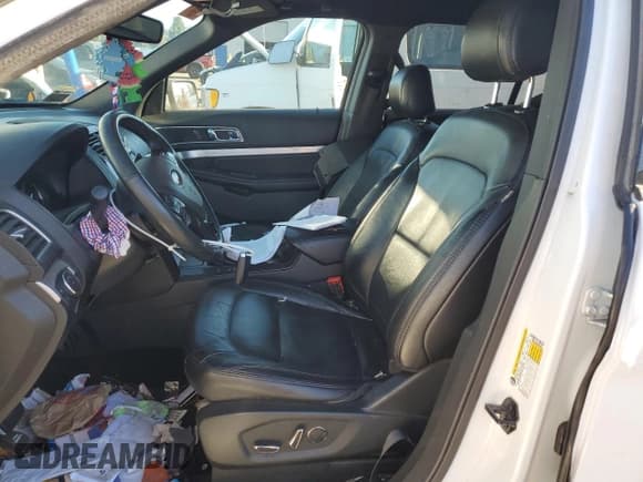 ✅ 2017 Ford Explorer XLT • VIN: 1FM5K7DH5HGD66575 • Lot: 90046215. Listed on Copart with 159,776 mi. Free auction sales archive from the USA and detailed vehicle history report at DreamBid. Image 7.