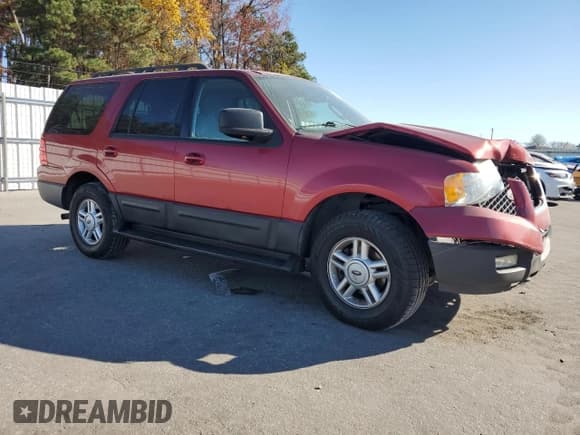 ✅ 2006 Ford Expedition Special Service • VIN: 1FMPU16556LA03961 • Lot: 93263265. Listed on Copart with 196,944 mi. Free auction sales archive from the USA and detailed vehicle history report at DreamBid. Image 4.