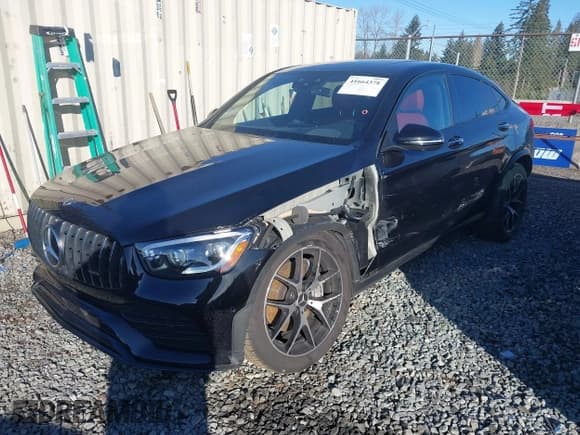 ✅ 2023 Mercedes-Benz GLC 43 AMG • VIN: W1N0J6EB7PG147467 • Lot: 41664378. Wystawiony na IAAI z przebiegiem 10 797 mil. Bezpłatny archiwum sprzedaży aukcyjnych z USA i szczegółowy raport historii pojazdu na DreamBid. Zdjęcie 2.