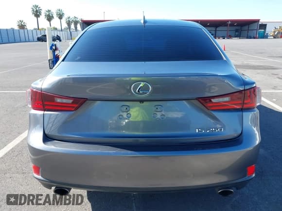 ✅ 2014 Lexus IS 250 • VIN: JTHBF1D23E5040249 • Lot: 42250808. Listed on IAAI with 127,023 mi. Free auction sales archive from the USA and detailed vehicle history report at DreamBid. Image 16.