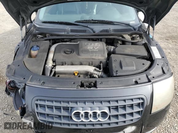 ✅ 2003 Audi TT • VIN: TRUWT28N131019058 • Lot: 87118744. Listed on Copart with 164,154 mi. Free auction sales archive from the USA and detailed vehicle history report at DreamBid. Image 12.