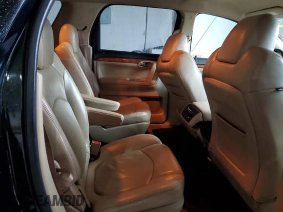 ✅ 2010 Saturn Outlook • VIN: 5GZLVVED8AJ208757 • Lot: 73583114. Wystawiony na Copart z przebiegiem 264 667 mil. Bezpłatny archiwum sprzedaży aukcyjnych z USA i szczegółowy raport historii pojazdu na DreamBid. Zdjęcie 11.