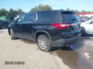 ✅ 2019 Chevrolet Traverse LS • VIN: 1GNEVFKW0KJ162114 • Lot: 43371734. Wystawiony na IAAI z przebiegiem 114 863 mil. Bezpłatny archiwum sprzedaży aukcyjnych z USA i szczegółowy raport historii pojazdu na DreamBid. Zdjęcie 3.