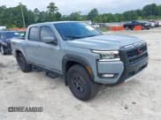 ✅ 2025 Nissan Frontier SV • VIN: 1N6ED1EKXSN600263 • Lot: 42882428. Listed on IAAI with 9,463 mi. Free auction sales archive from the USA and detailed vehicle history report at DreamBid. Image 1.