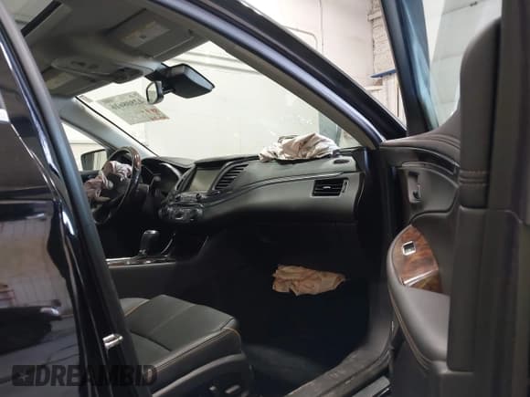 ✅ 2014 Chevrolet Impala LTZ • VIN: 1G1155S35EU123568 • Lot: 42808616. Wystawiony na IAAI z przebiegiem 65 134 mil. Bezpłatny archiwum sprzedaży aukcyjnych z USA i szczegółowy raport historii pojazdu na DreamBid. Zdjęcie 5.