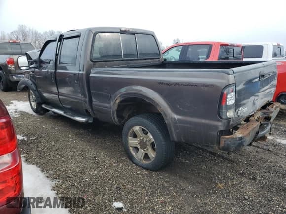 ✅ 2007 Ford F-350 XL • VIN: 1FTWW31P97EA55436 • Lot: 45705845. Wystawiony na Copart z przebiegiem Nie podano. Bezpłatny archiwum sprzedaży aukcyjnych z USA i szczegółowy raport historii pojazdu na DreamBid. Zdjęcie 2.