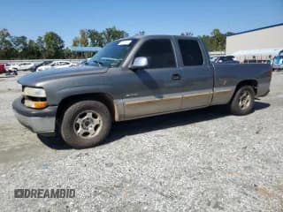 ✅ 2002 Chevrolet Silverado 1500 LS • VIN: 2GCEC19T221315633 • Lot: 84916865. Listed on Copart with 415,846 mi. Free auction sales archive from the USA and detailed vehicle history report at DreamBid. Image 1.