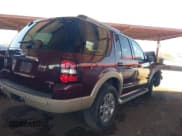 ✅ 2006 Ford Explorer Eddie Bauer • VIN: 1FMEU64816UB18746 • Lot: 42315397. Wystawiony na IAAI z przebiegiem 188 059 mil. Bezpłatny archiwum sprzedaży aukcyjnych z USA i szczegółowy raport historii pojazdu na DreamBid. Zdjęcie 4.