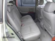 ✅ 2007 Toyota Highlander w/3rd Row • VIN: JTEEW21A370042689 • Lot: 42688770. Wystawiony na IAAI z przebiegiem 239 005 mil. Bezpłatny archiwum sprzedaży aukcyjnych z USA i szczegółowy raport historii pojazdu na DreamBid. Zdjęcie 8.