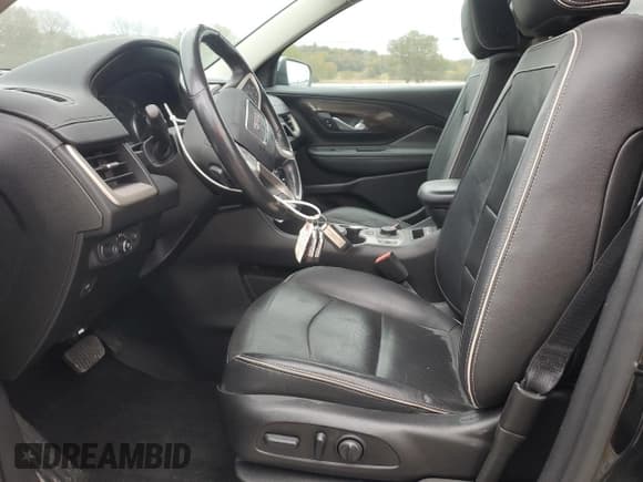 ✅ 2019 GMC Terrain Denali • VIN: 3GKALXEXXKL179958 • Lot: 90723975. Wystawiony na Copart z przebiegiem 58 096 mil. Bezpłatny archiwum sprzedaży aukcyjnych z USA i szczegółowy raport historii pojazdu na DreamBid. Zdjęcie 7.