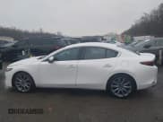 ✅ 2021 Mazda 3 Select • VIN: JM1BPABL4M1319578 • Лот: 43771777. Опубликован ранее на IAAI с пробегом 83 317 миль. Бесплатный доступ к архиву аукционных продаж из США и подробный отчёт об истории автомобиля на DreamBid. Изображение 14.