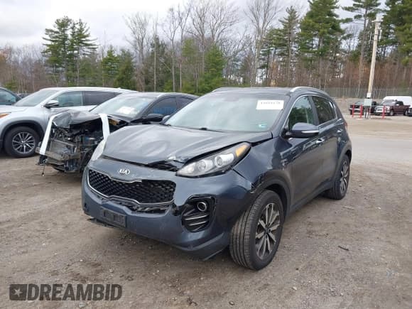 ✅ 2019 Kia Sportage EX • VIN: KNDPNCACXK7585965 • Lot: 43694178. Listed on IAAI with 154,770 mi. Free auction sales archive from the USA and detailed vehicle history report at DreamBid. Image 17.