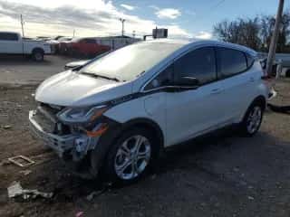 2021 Chevrolet Bolt EV LT с VIN 1G1FY6S02M4103527, выставлен на аукционе Copart как лот 81550613 с пробегом 56 790 миль миль и . История ставок и продаж доступна на DreamBid. Изображение 1.