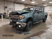 ✅ 2011 GMC Sierra 2500HD SLE • VIN: 1GT120CG0BF136863 • Lot: 43131185. Wystawiony na IAAI z przebiegiem 167 591 mil. Bezpłatny archiwum sprzedaży aukcyjnych z USA i szczegółowy raport historii pojazdu na DreamBid. Zdjęcie 2.