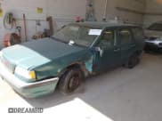 ✅ 1995 Volvo 850 • VIN: YV1LW5510S2136981 • Лот: 42735214. Опубликован ранее на IAAI с пробегом 311 593 миль. Бесплатный доступ к архиву аукционных продаж из США и подробный отчёт об истории автомобиля на DreamBid. Изображение 2.
