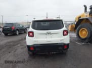✅ 2018 Jeep Renegade Altitude • VIN: ZACCJBBB5JPG84608 • Лот: 43521574. Опубликован ранее на IAAI с пробегом 68 146 миль. Бесплатный доступ к архиву аукционных продаж из США и подробный отчёт об истории автомобиля на DreamBid. Изображение 16.