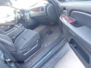 ✅ 2009 GMC Yukon • VIN: 1GKFC23J79R274343 • Lot: 43676034. Listed on IAAI with 203,877 mi. Free auction sales archive from the USA and detailed vehicle history report at DreamBid. Image 5.