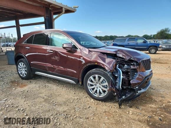 ✅ 2023 Cadillac XT4 FWD Premium Luxury • VIN: 1GYFZCR43PF101977 • Lot: 81927525. Listed on Copart with 17,023 mi. Free auction sales archive from the USA and detailed vehicle history report at DreamBid. Image 4.