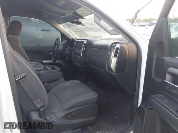 ✅ 2019 Chevrolet Silverado 1500 LT • VIN: 2GCRCPEC5K1113587 • Lot: 43794100. Wystawiony na IAAI z przebiegiem 116 779 mil. Bezpłatny archiwum sprzedaży aukcyjnych z USA i szczegółowy raport historii pojazdu na DreamBid. Zdjęcie 5.