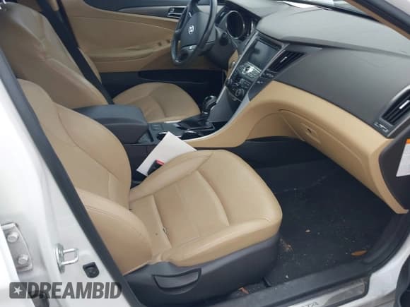 ✅ 2012 Hyundai Sonata Hybrid • VIN: KMHEC4A42CA020959 • Lot: 41480541. Listed on IAAI with 79,777 mi. Free auction sales archive from the USA and detailed vehicle history report at DreamBid. Image 5.