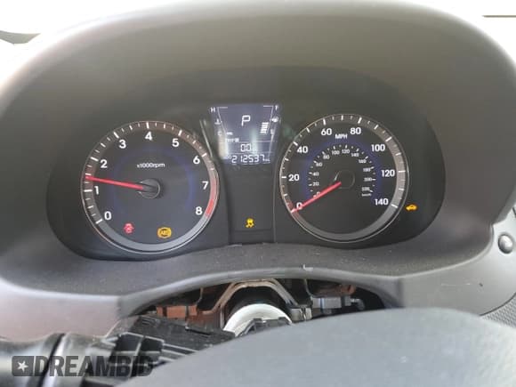 ✅ 2013 Hyundai Accent GLS • VIN: KMHCT4AE7DU500012 • Лот: 90009335. Опубликован ранее на Copart с пробегом 212 537 миль. Бесплатный доступ к архиву аукционных продаж из США и подробный отчёт об истории автомобиля на DreamBid. Изображение 9.