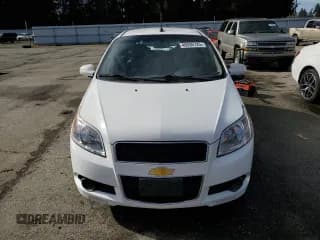 ✅ 2010 Chevrolet Aveo 1LT • VIN: KL1TD6DE6AB090892 • Lot: 46935725. Wystawiony na Copart z przebiegiem 82 632 mil. Bezpłatny archiwum sprzedaży aukcyjnych z USA i szczegółowy raport historii pojazdu na DreamBid. Zdjęcie 5.
