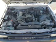 ✅ 1991 Toyota Pickup • VIN: JT4RN81A7M5118151 • Lot: 52735135. Wystawiony na Copart z przebiegiem 112 365 mil. Bezpłatny archiwum sprzedaży aukcyjnych z USA i szczegółowy raport historii pojazdu na DreamBid. Zdjęcie 11.