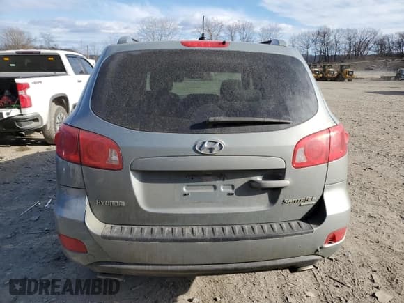 ✅ 2008 Hyundai Santa Fe SE • VIN: 5NMSH73E28H206482 • Lot: 88097875. Listed on Copart with 151,252 mi. Free auction sales archive from the USA and detailed vehicle history report at DreamBid. Image 6.