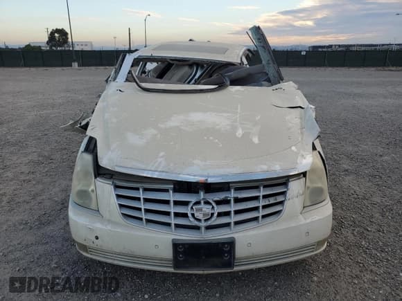 ✅ 2008 Cadillac DTS 1SC • VIN: 1G6KD57Y68U139143 • Lot: 86124295. Listed on Copart with Not provided. Free auction sales archive from the USA and detailed vehicle history report at DreamBid. Image 5.