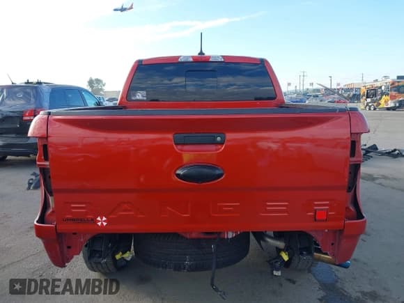 ✅ 2019 Ford Ranger Lariat • VIN: 1FTER4EH8KLA49692 • Lot: 43300828. Listed on IAAI with 66,180 mi. Free auction sales archive from the USA and detailed vehicle history report at DreamBid. Image 17.