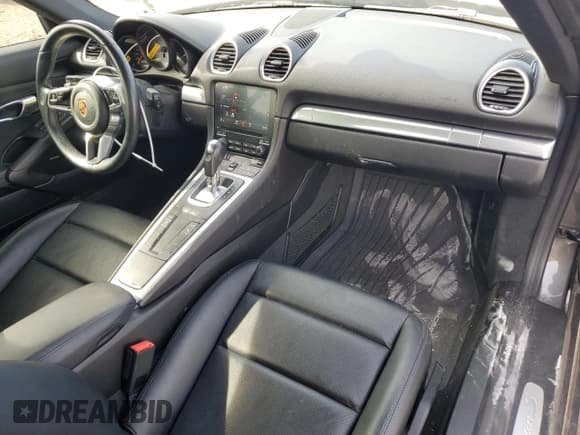 ✅ 2018 Porsche 718 Cayman S • VIN: WP0AB2A82JK278693 • Lot: 42870264. Listed on Copart with 43,164 mi. Free auction sales archive from the USA and detailed vehicle history report at DreamBid. Image 8.