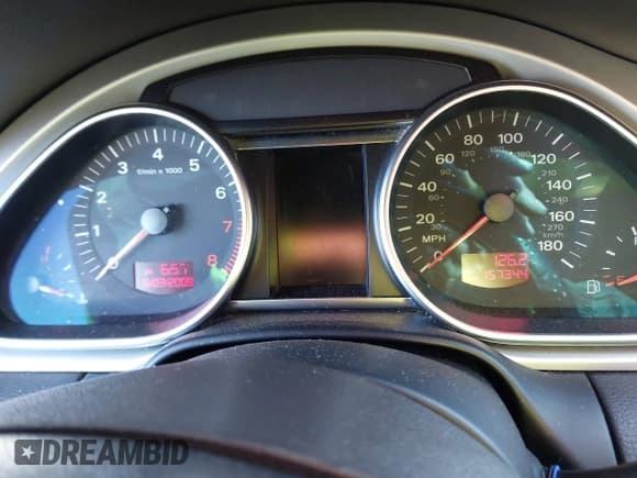 ✅ 2009 Audi Q7 • VIN: WA1AY74L69D002880 • Lot: 41416826. Wystawiony na IAAI z przebiegiem 157 344 mil. Bezpłatny archiwum sprzedaży aukcyjnych z USA i szczegółowy raport historii pojazdu na DreamBid. Zdjęcie 7.