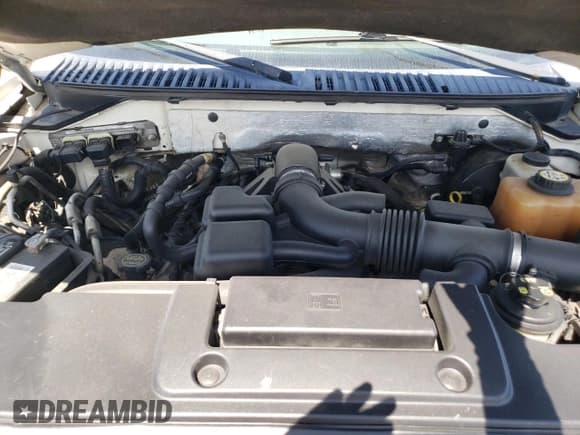 ✅ 2008 Ford Expedition Max Limited • VIN: 1FMFK19548LA10271 • Lot: 54533325. Listed on Copart with 192,397 mi. Free auction sales archive from the USA and detailed vehicle history report at DreamBid. Image 12.