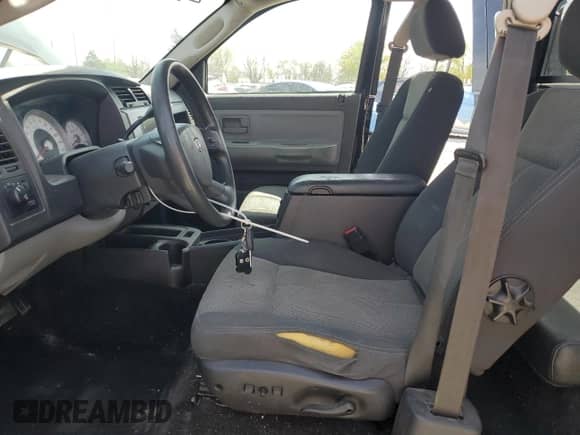 2008 Dodge Dakota TRX with VIN 1D7HW72N78S609062, listed as a Copart auction lot 54164805 with 116,129 mi miles and Salvage title. Bid and sale history available at DreamBid. Image 7.