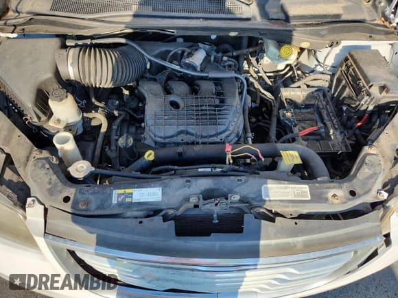 ✅ 2014 Chrysler Town & Country Touring • VIN: 2C4RC1BG7ER434038 • Lot: 92195705. Wystawiony na Copart z przebiegiem 163 909 mil. Bezpłatny archiwum sprzedaży aukcyjnych z USA i szczegółowy raport historii pojazdu na DreamBid. Zdjęcie 12.