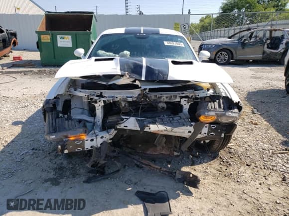 ✅ 2016 Dodge Challenger SXT • VIN: 2C3CDZAG0GH284824 • Lot: 68697805. Wystawiony na Copart z przebiegiem 53 923 mil. Bezpłatny archiwum sprzedaży aukcyjnych z USA i szczegółowy raport historii pojazdu na DreamBid. Zdjęcie 5.