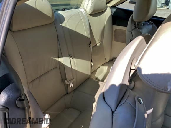 ✅ 2002 Lexus SC 430 • VIN: JTHFN48Y220022418 • Lot: 96958215. Listed on Copart with 220,676 mi. Free auction sales archive from the USA and detailed vehicle history report at DreamBid. Image 6.