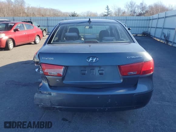 ✅ 2009 Hyundai Sonata GLS • VIN: 5NPET46C79H549667 • Лот: 81814654. Опубликован ранее на Copart с пробегом Не указан. Бесплатный доступ к архиву аукционных продаж из США и подробный отчёт об истории автомобиля на DreamBid. Изображение 6.