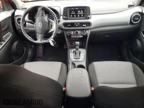 ✅ 2020 Hyundai Kona SEL • VIN: KM8K22AA0LU498019 • Лот: 80994753. Опубликован ранее на Copart с пробегом 35 781 миль. Бесплатный доступ к архиву аукционных продаж из США и подробный отчёт об истории автомобиля на DreamBid. Изображение 8.