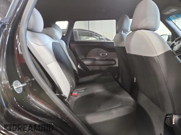 ✅ 2018 Kia Soul • VIN: KNDJN2A26J7895794 • Lot: 84175035. Listed on Copart with 90,618 mi. Free auction sales archive from the USA and detailed vehicle history report at DreamBid. Image 11.