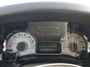 ✅ 2012 Ford Expedition Limited • VIN: 1FMJU2A50CEF65933 • Lot: 56154164. Wystawiony na Copart z przebiegiem 108 556 mil. Bezpłatny archiwum sprzedaży aukcyjnych z USA i szczegółowy raport historii pojazdu na DreamBid. Zdjęcie 9.